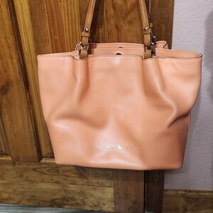 Dooney & Bourke Purse